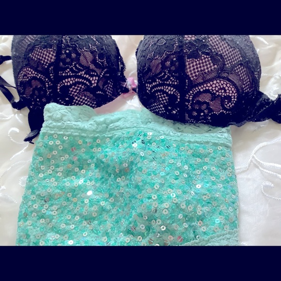 Cute victoria secret bundle bras - Picture 3 of 6